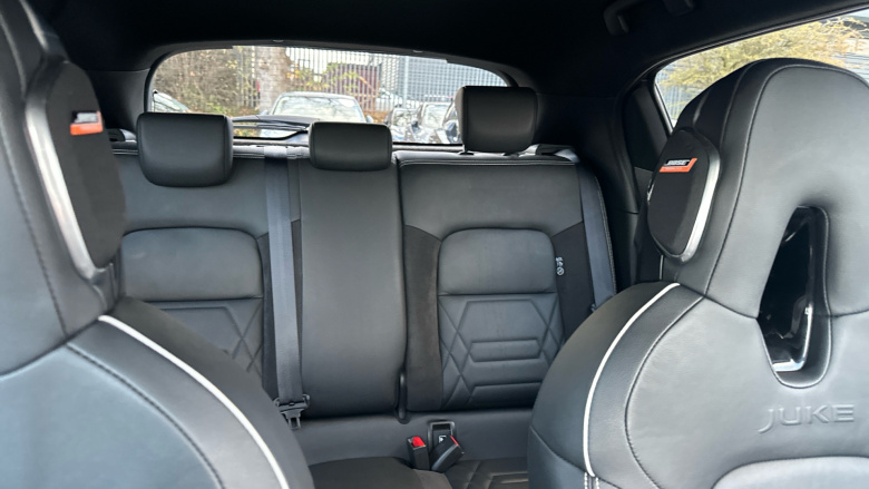 Nissan Juke 1.0 DiG-T Tekna+ 5dr DCT Petrol Hatchback